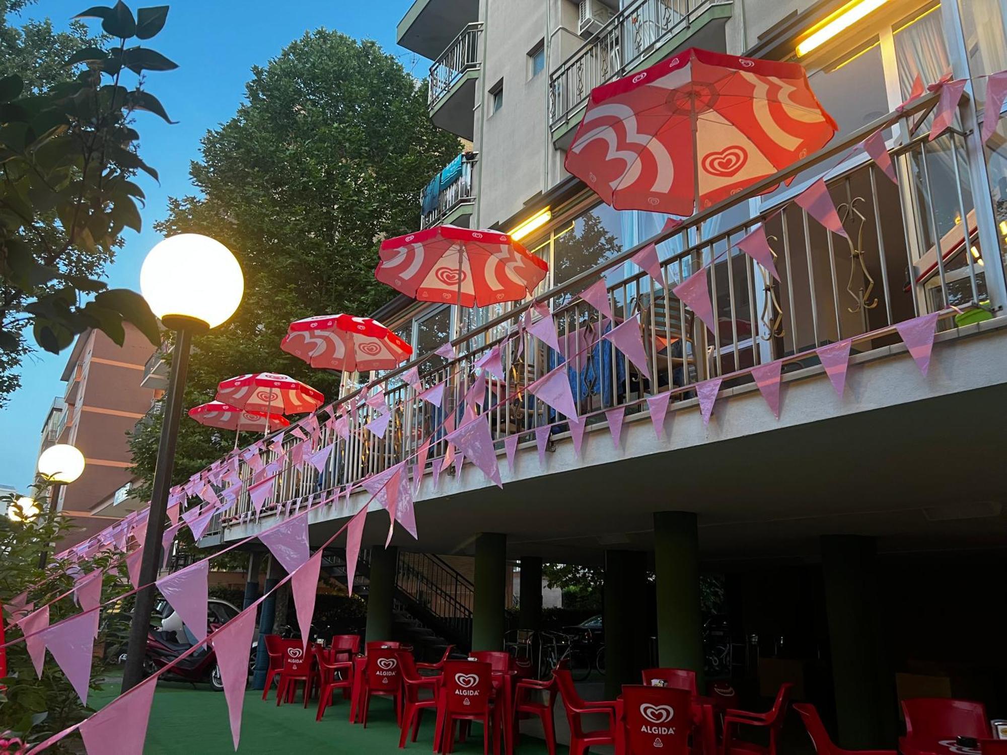 Hotel Napoleon Cesenatico Exterior photo